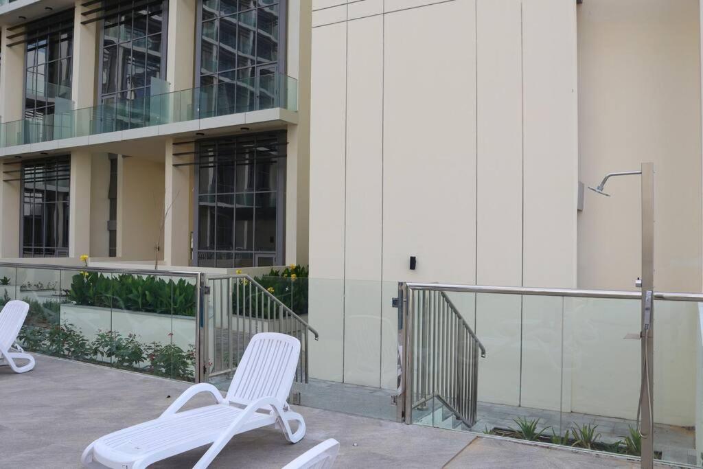 Your Cozy 1br Getaway Masdar * Abu Dhabi
