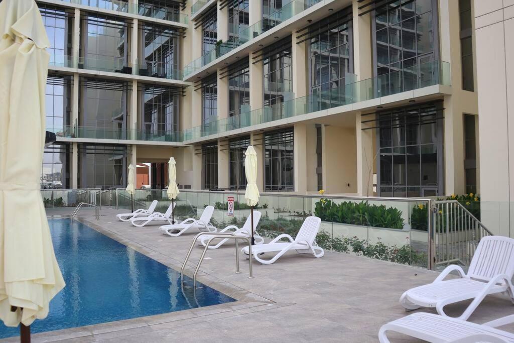 Apartment Your Cozy 1br Getaway Masdar *